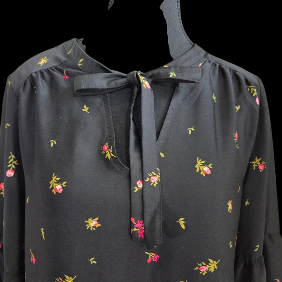 Old Navy Black Floral Midi Dress With Bell Sleeves Size Med - Picture 2 of 8